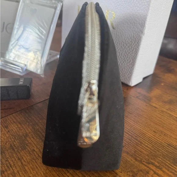 Dior NEW Beauty BUNDLE Beauty Bag, Lip Max, & (2) Joy Playing Cards - Picture 5 of 8